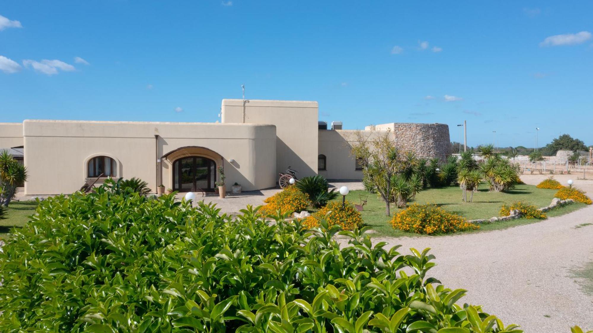Delle Rose, Hotel & Horse Riding Торе Вадо Екстериор снимка