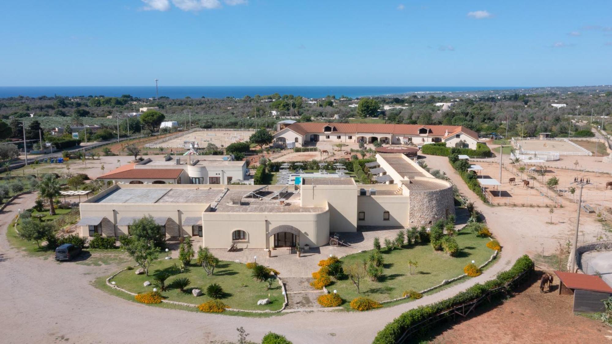 Delle Rose, Hotel & Horse Riding Торе Вадо Екстериор снимка
